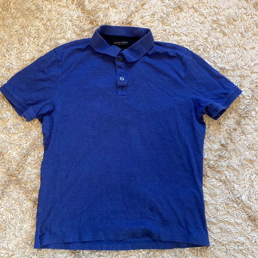 Banana Republic Luxury Touch Standard Fit collared shirt